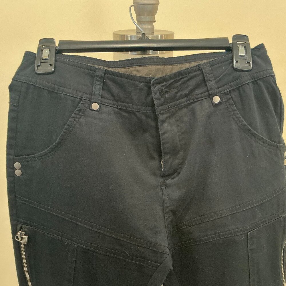 Woman Pants - Picture 3 of 6